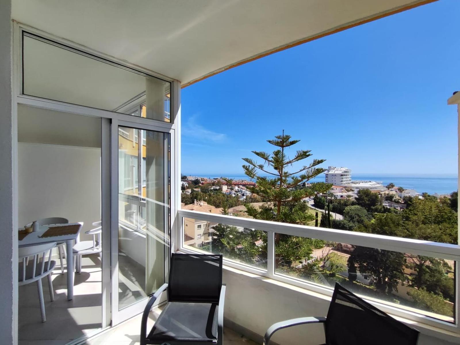 Alessandra 2 Sea View Apartment Fuengirola Luaran gambar